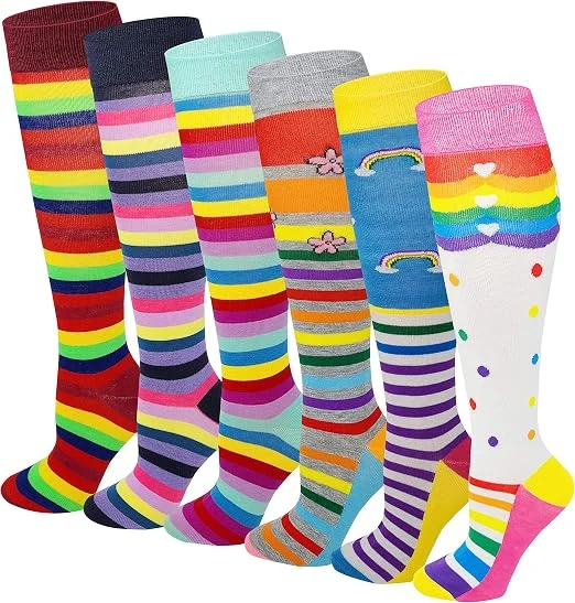 Knee-high sock style